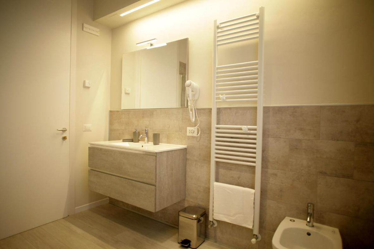 Melograno Rooms B&B Brogliano Экстерьер фото